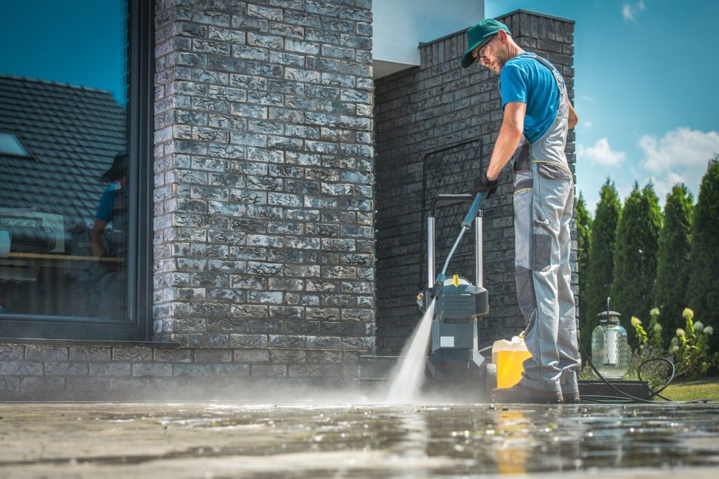 pressure washing services